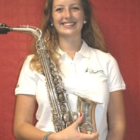 Laura saxophone alto musicienne fanfare la-boucalaise harmonie